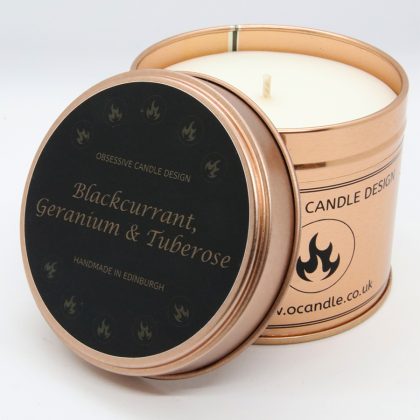 Blackcurrant Geranium & Tuberose rose gold candle tin